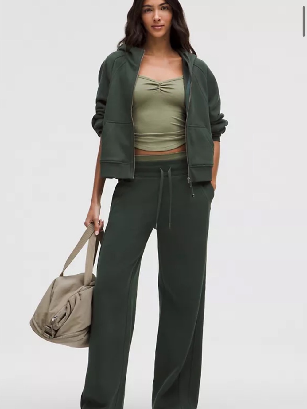 Lululemon Rainforest Green Scuba Sweatshirt and Pants Set

Smoke-free home
